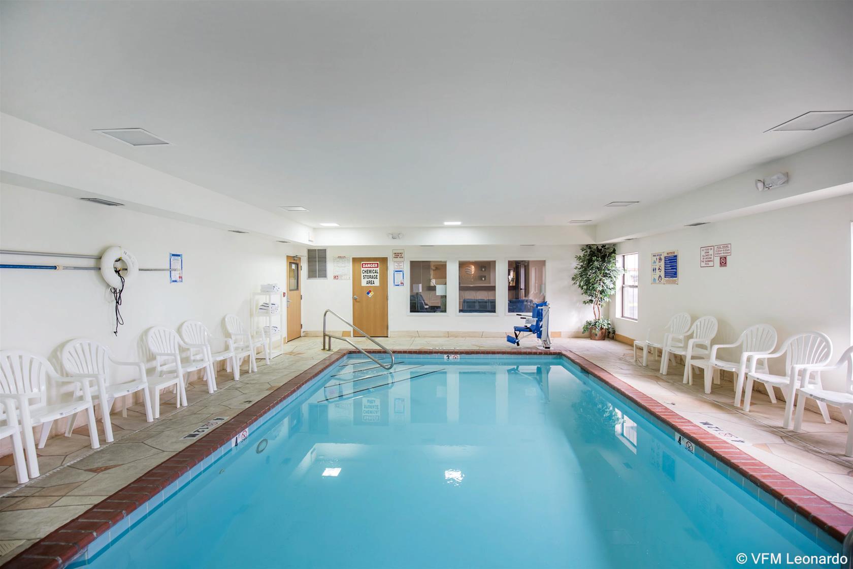 Comfort Inn Walcott Near Davenport Экстерьер фото