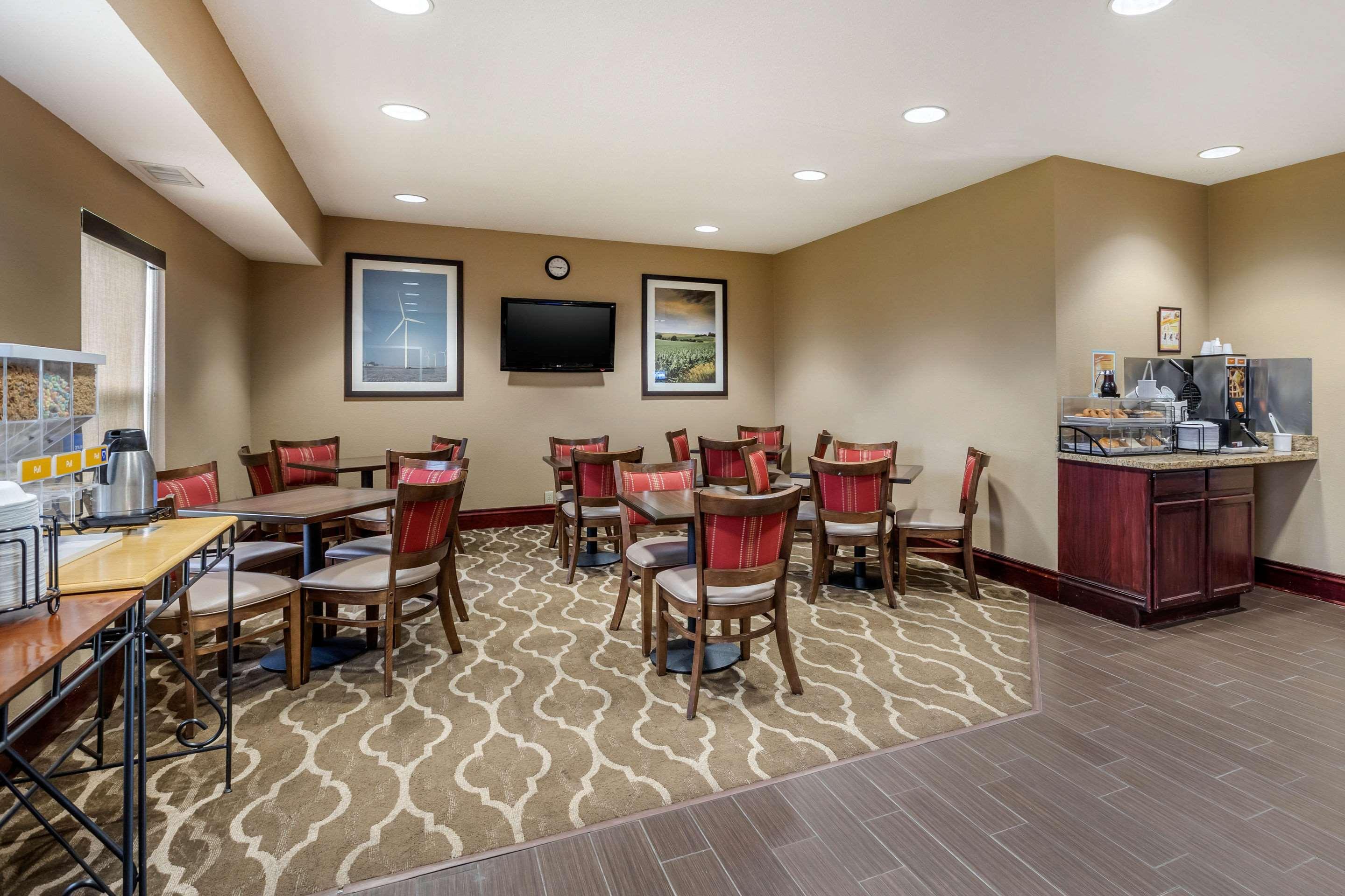 Comfort Inn Walcott Near Davenport Экстерьер фото