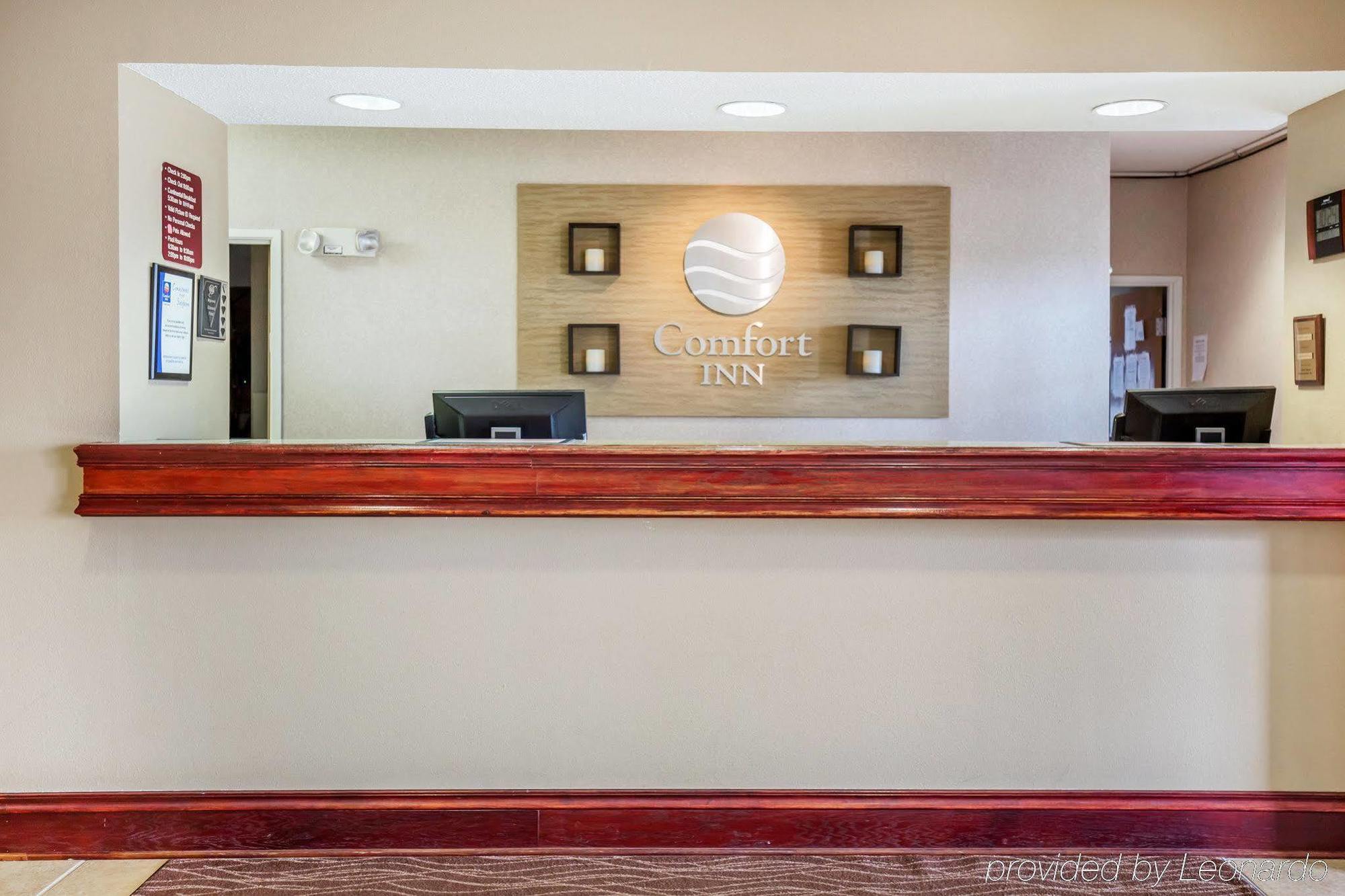 Comfort Inn Walcott Near Davenport Экстерьер фото