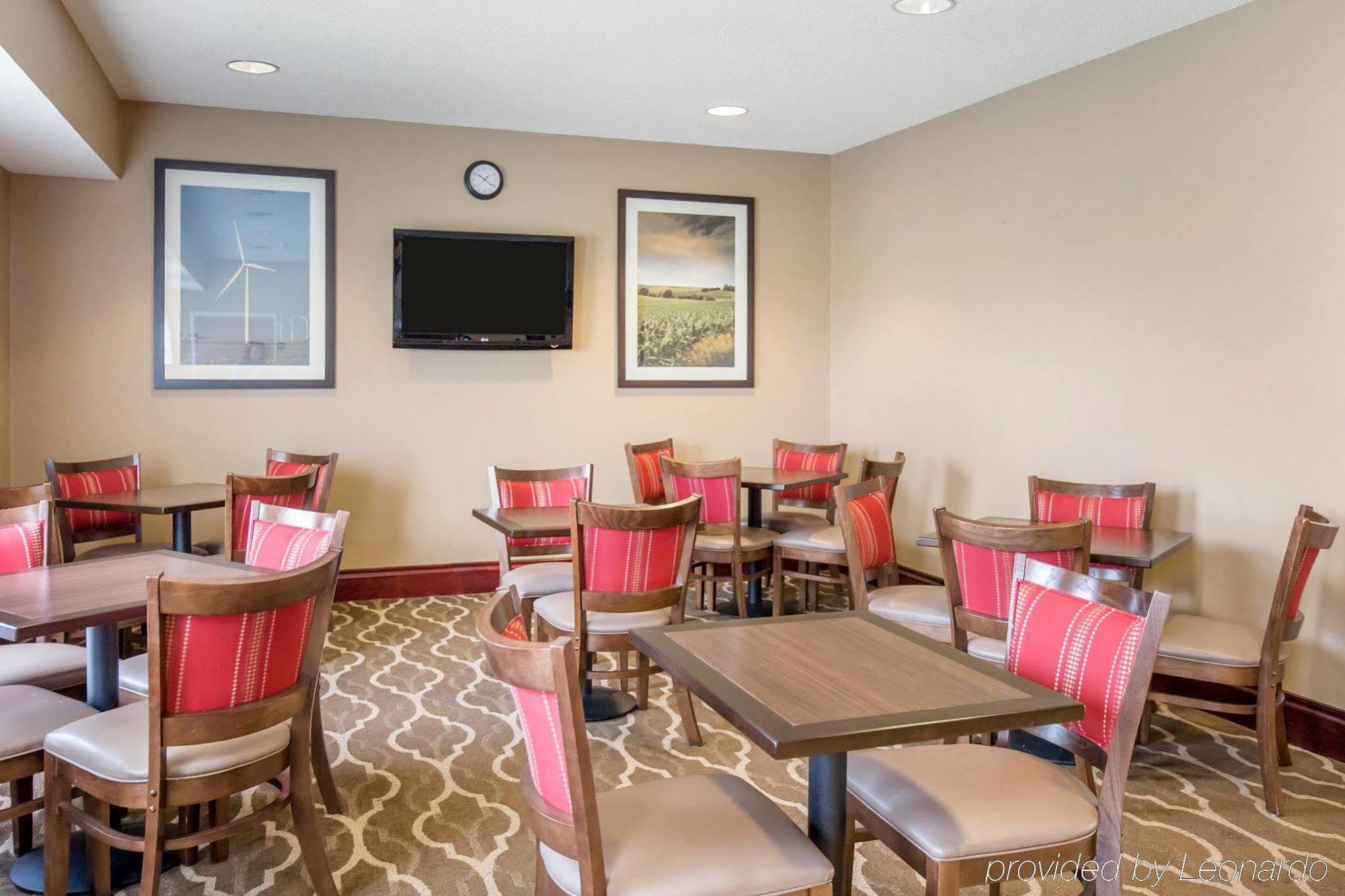 Comfort Inn Walcott Near Davenport Экстерьер фото